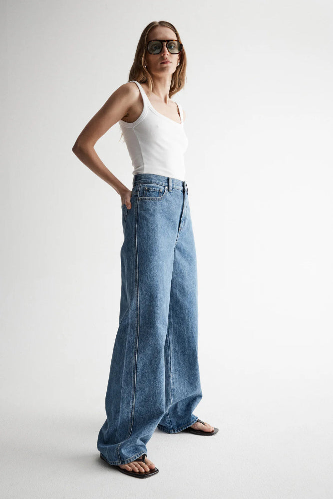 Apollo Jean