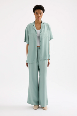 Lucia Cupro Shirt / Capri