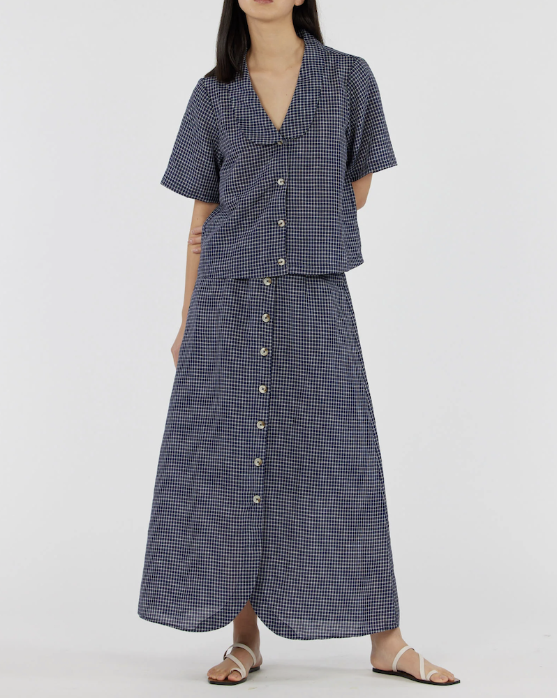 Virtuous Check Buttoned Skirt Navy